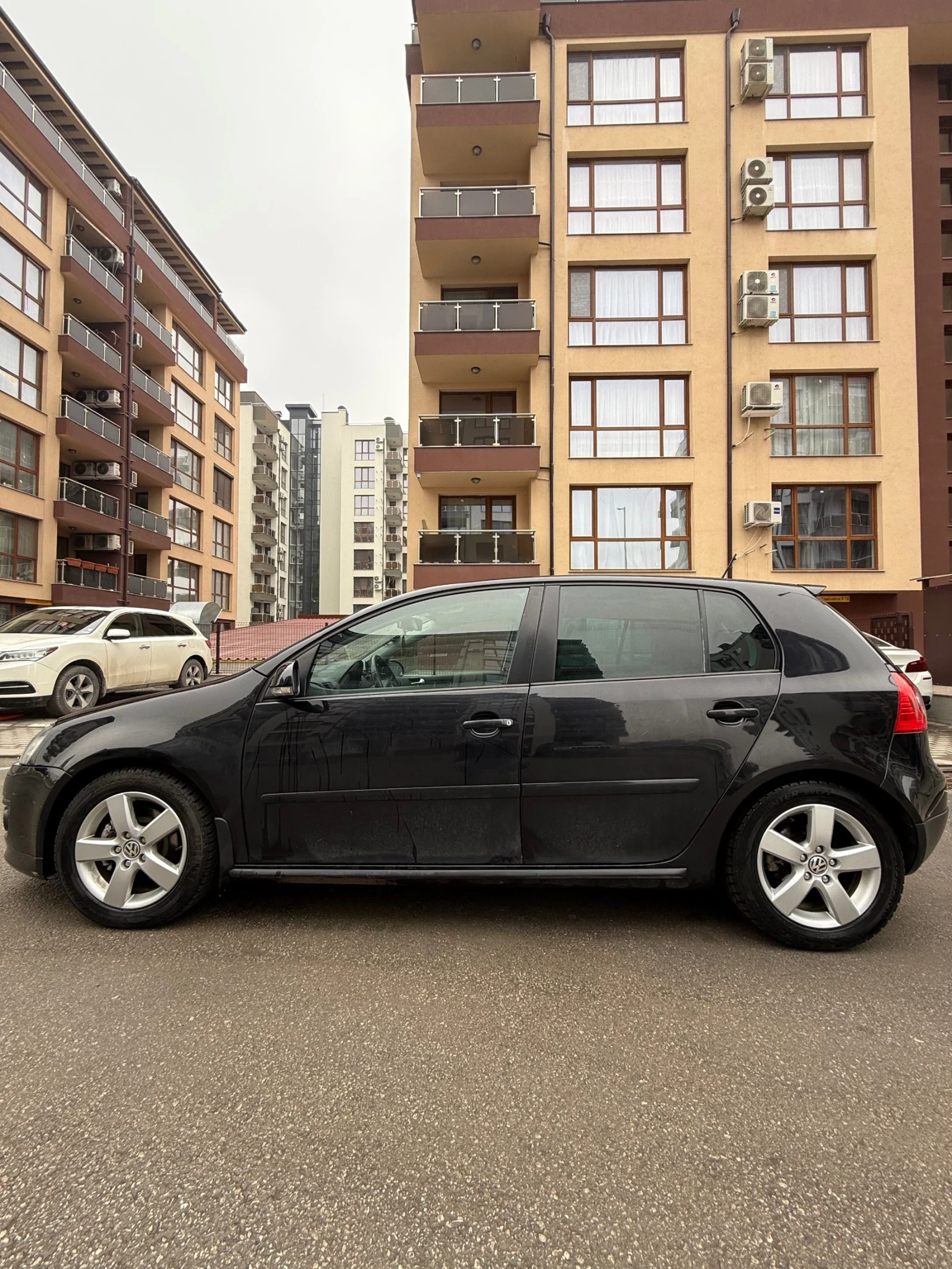 VW Golf Golf 5 2.0 BMM, снимка 9 - Автомобили и джипове - 56360358
