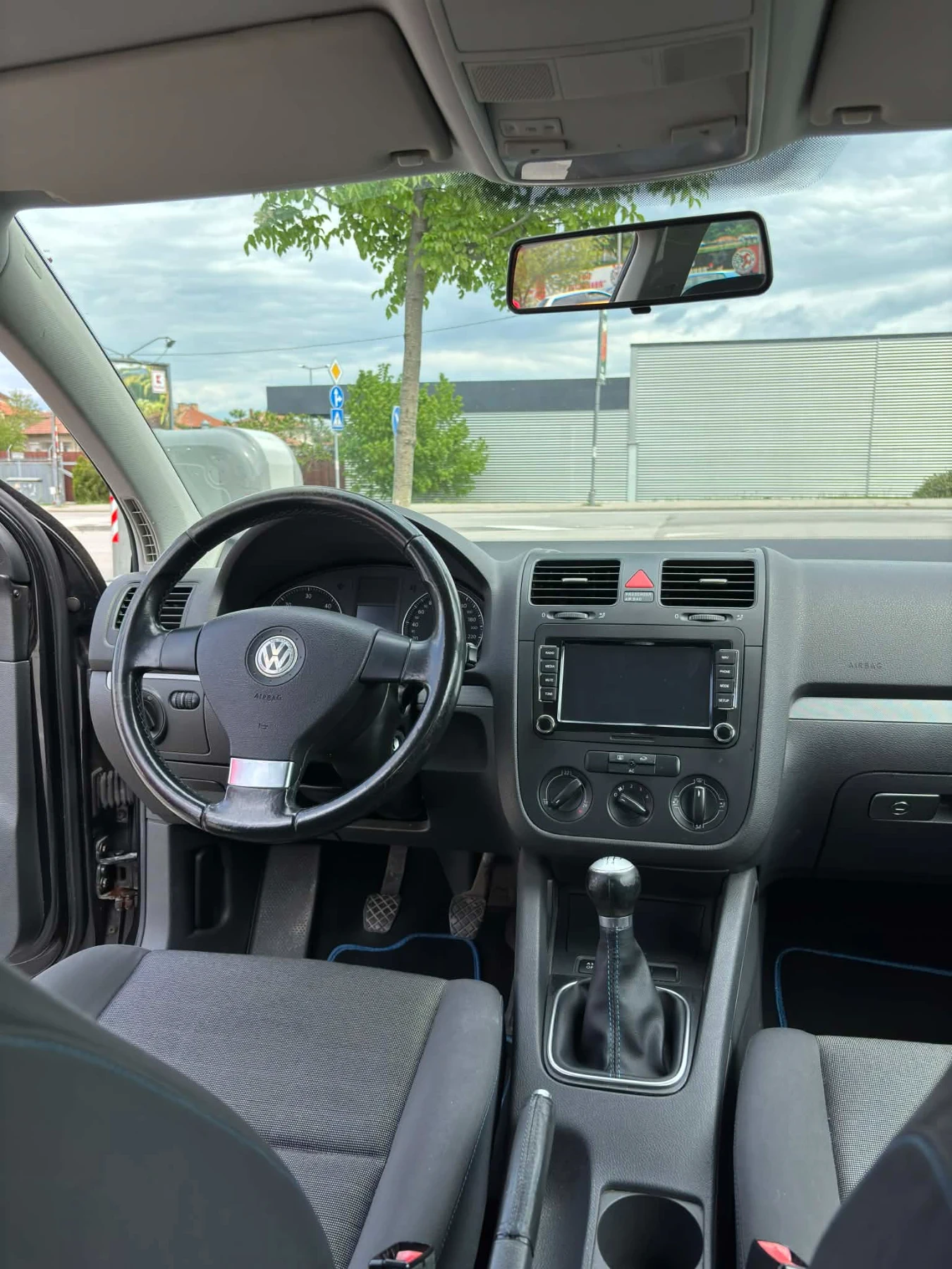 VW Golf, снимка 6 - Автомобили и джипове - 56402982