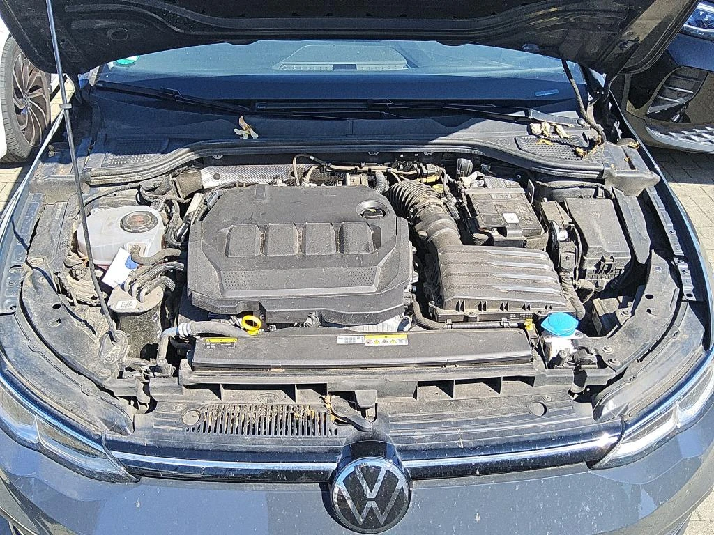 VW Golf Variant 2.0 TDI life LED Navi, снимка 11 - Автомобили и джипове - 56652328