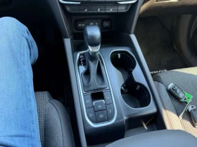 Hyundai Santa fe Preferred AWD CarPlay/Lane Assist/Adaptive Cruise, снимка 12