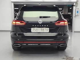VW Touareg 3.0 TDI* R-LINE* КОЖА* ПОДГРЕВ* ОБДУХВ* ПАНО* 360*, снимка 3