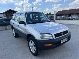 Toyota Rav4 2.0I 128кс 4Х4 КЛИМАТИК ВНОС ИТАЛИЯ ГАЗОВА УРЕДБА, снимка 3
