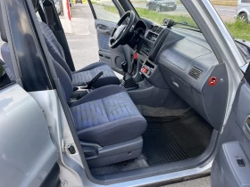 Toyota Rav4 2.0I 128кс 4Х4 КЛИМАТИК ВНОС ИТАЛИЯ ГАЗОВА УРЕДБА, снимка 11