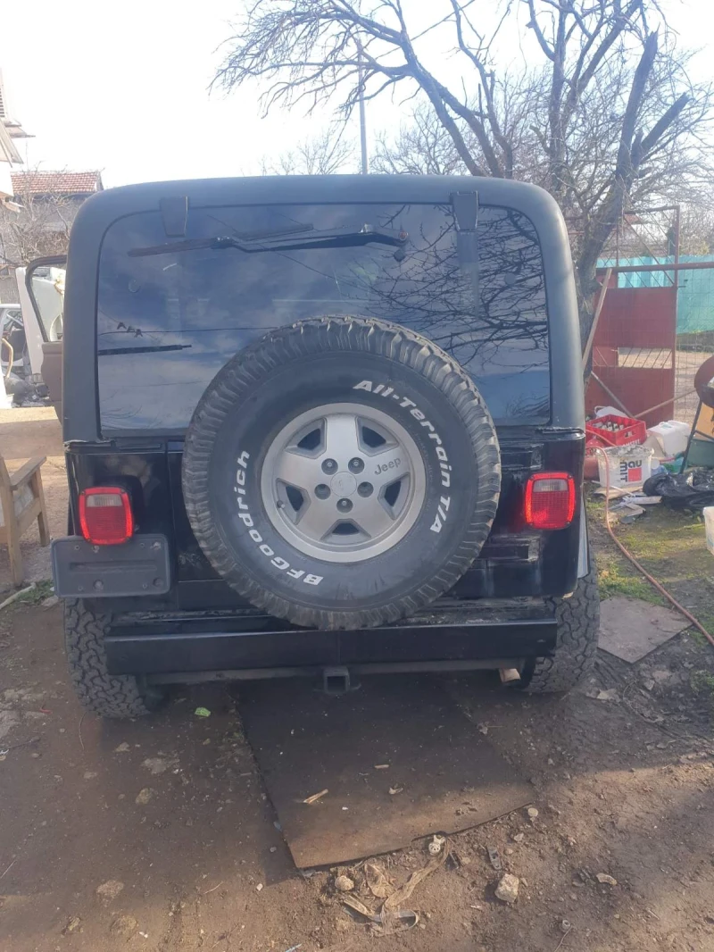 Jeep Wrangler 4000, снимка 8 - Автомобили и джипове - 48905736