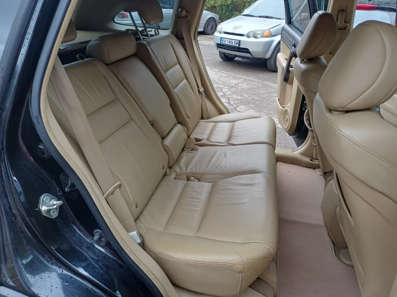 Honda Cr-v 2.0 VTEC Executive, снимка 9 - Автомобили и джипове - 51747733