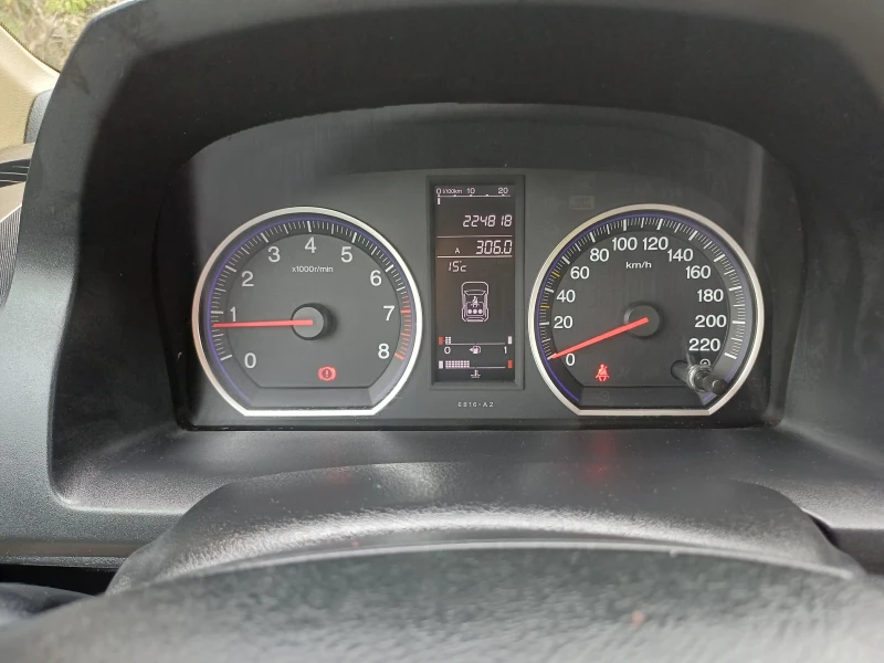 Honda Cr-v 2.0 VTEC Executive, снимка 14 - Автомобили и джипове - 51747733