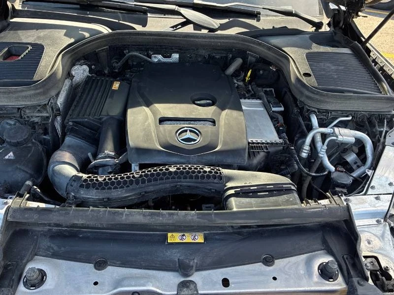 Mercedes-Benz GLC 300 * 4MATIC * COUPE * HUD * 2 КЛЮЧА, снимка 16 - Автомобили и джипове - 55691343