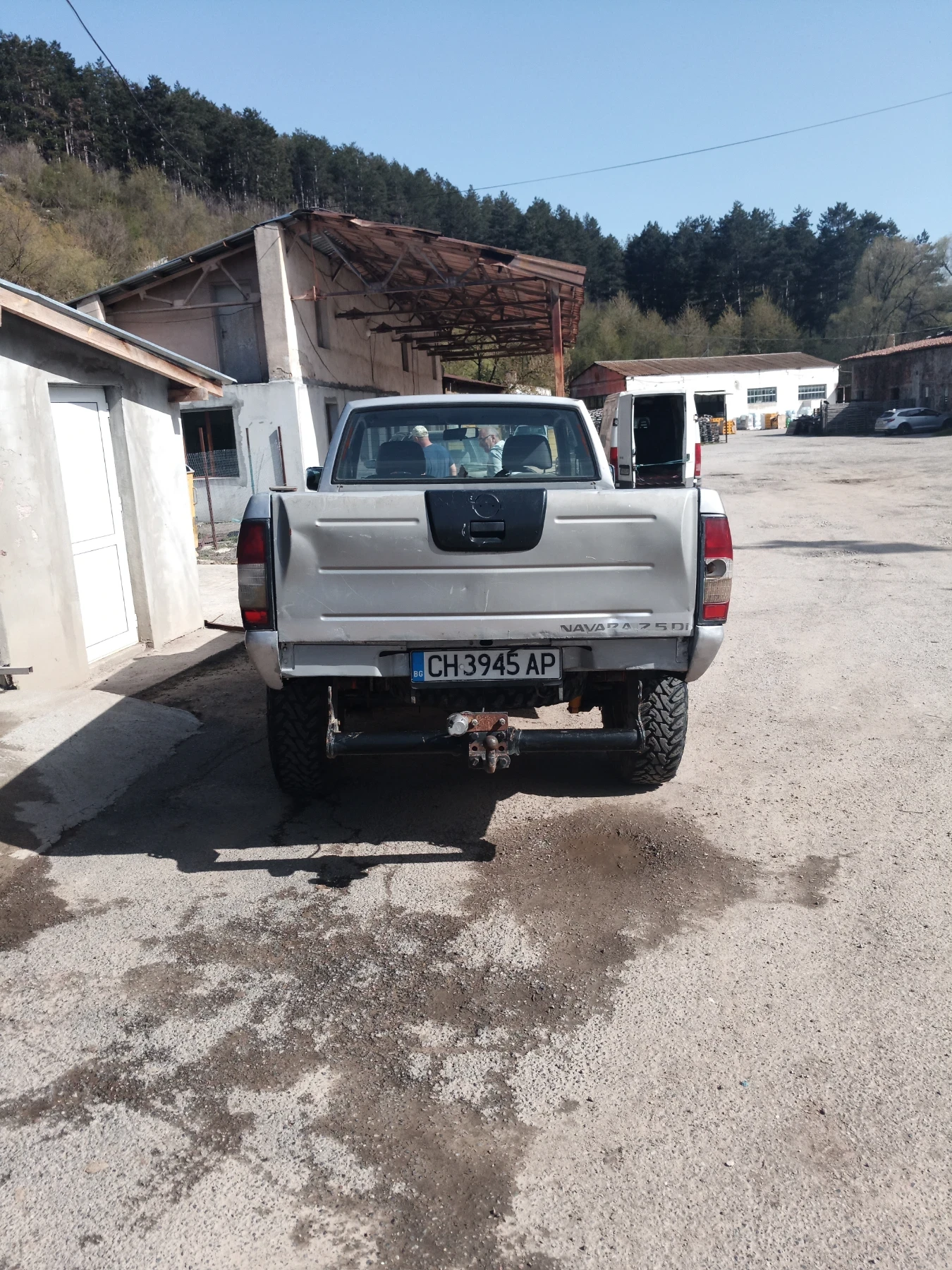 Nissan Navara  - изображение 3