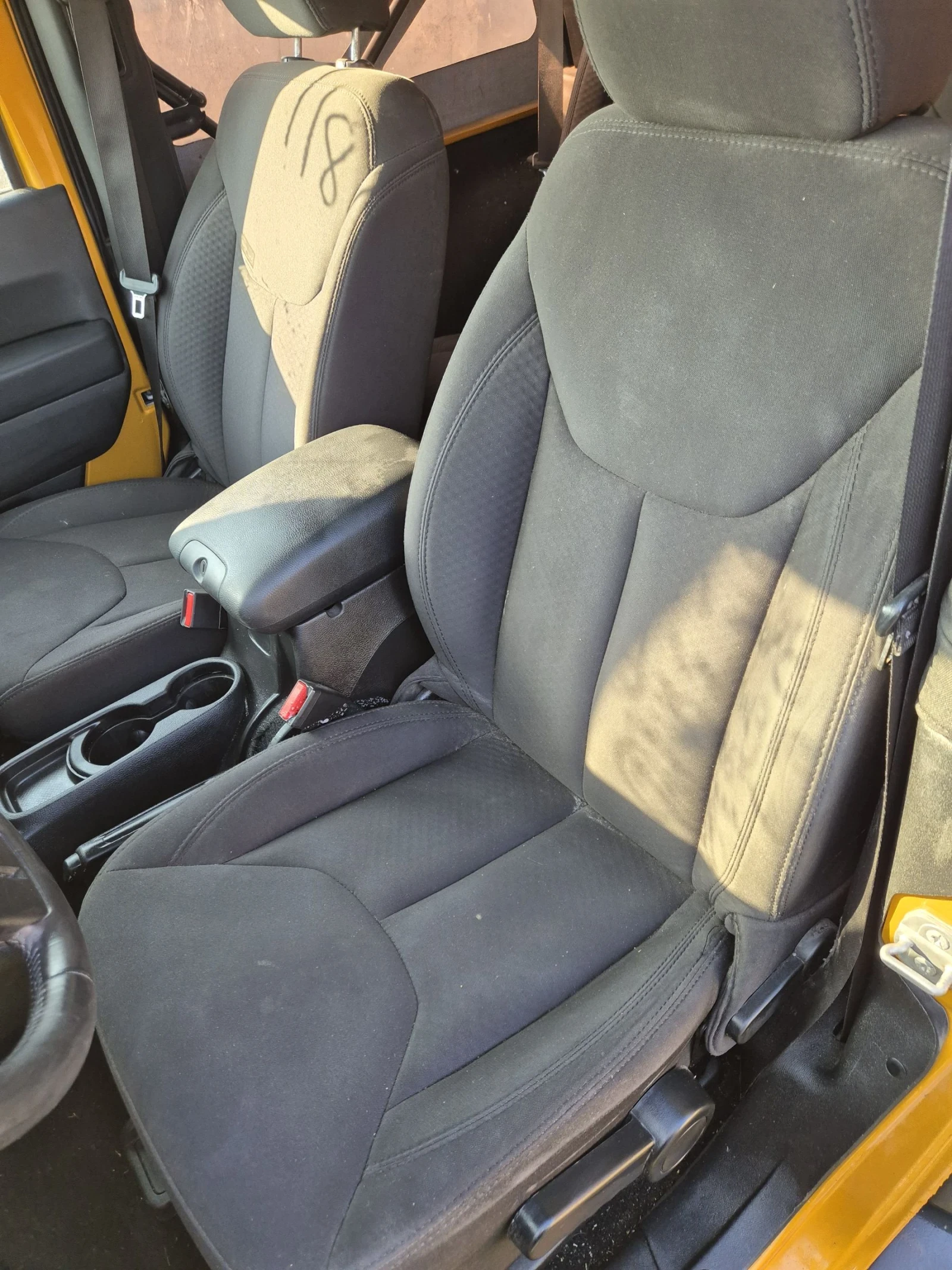 Jeep Wrangler JK/2-врати/6-скорости - изображение 9