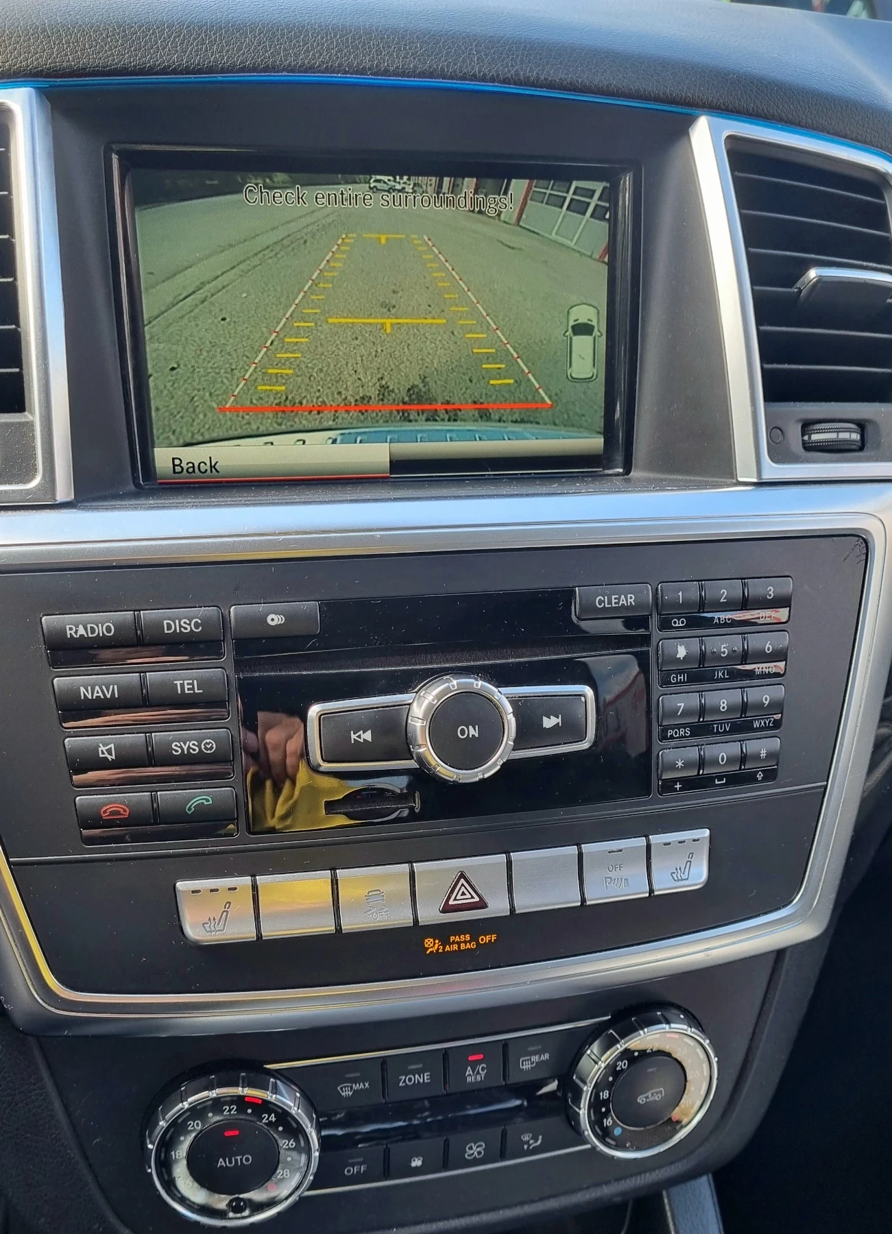 Mercedes-Benz ML 350  - изображение 8