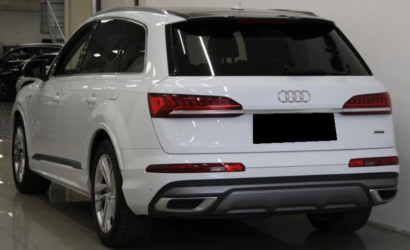 Audi Q7 55 TFSI Quattro S - line - изображение 4