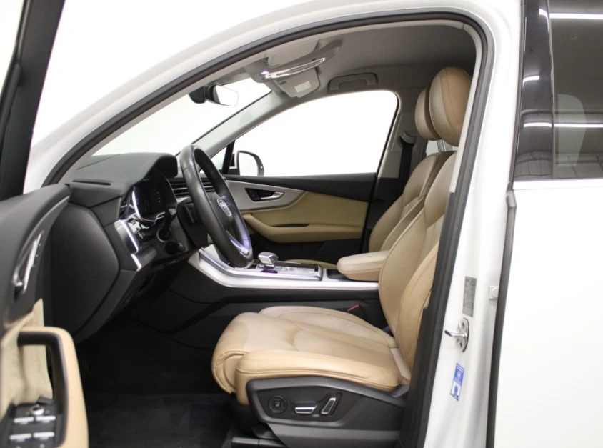 Audi Q7 55 TFSI Quattro S - line - изображение 6