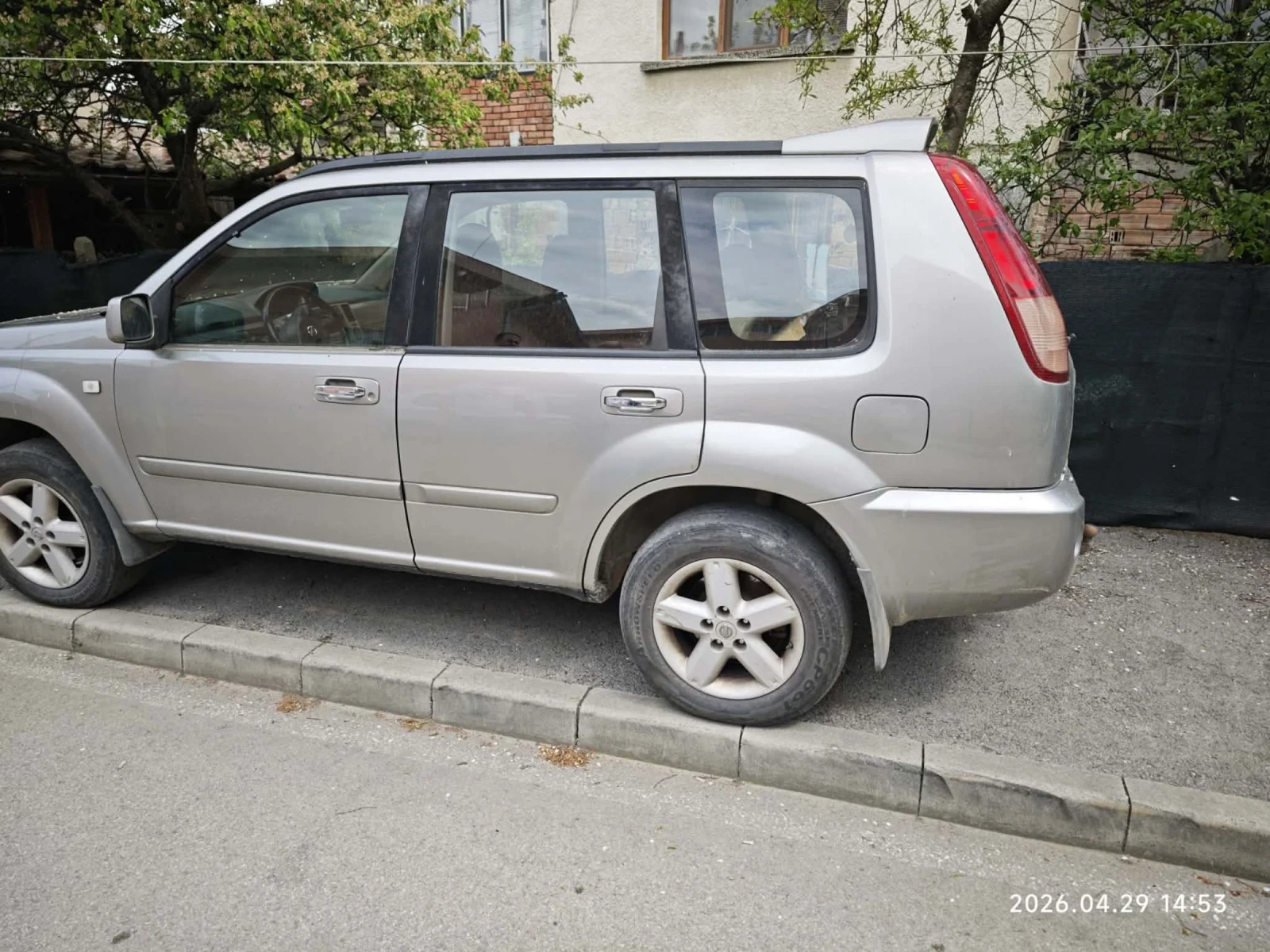 Nissan X-trail 2.5бензин, снимка 4 - Автомобили и джипове - 54156407