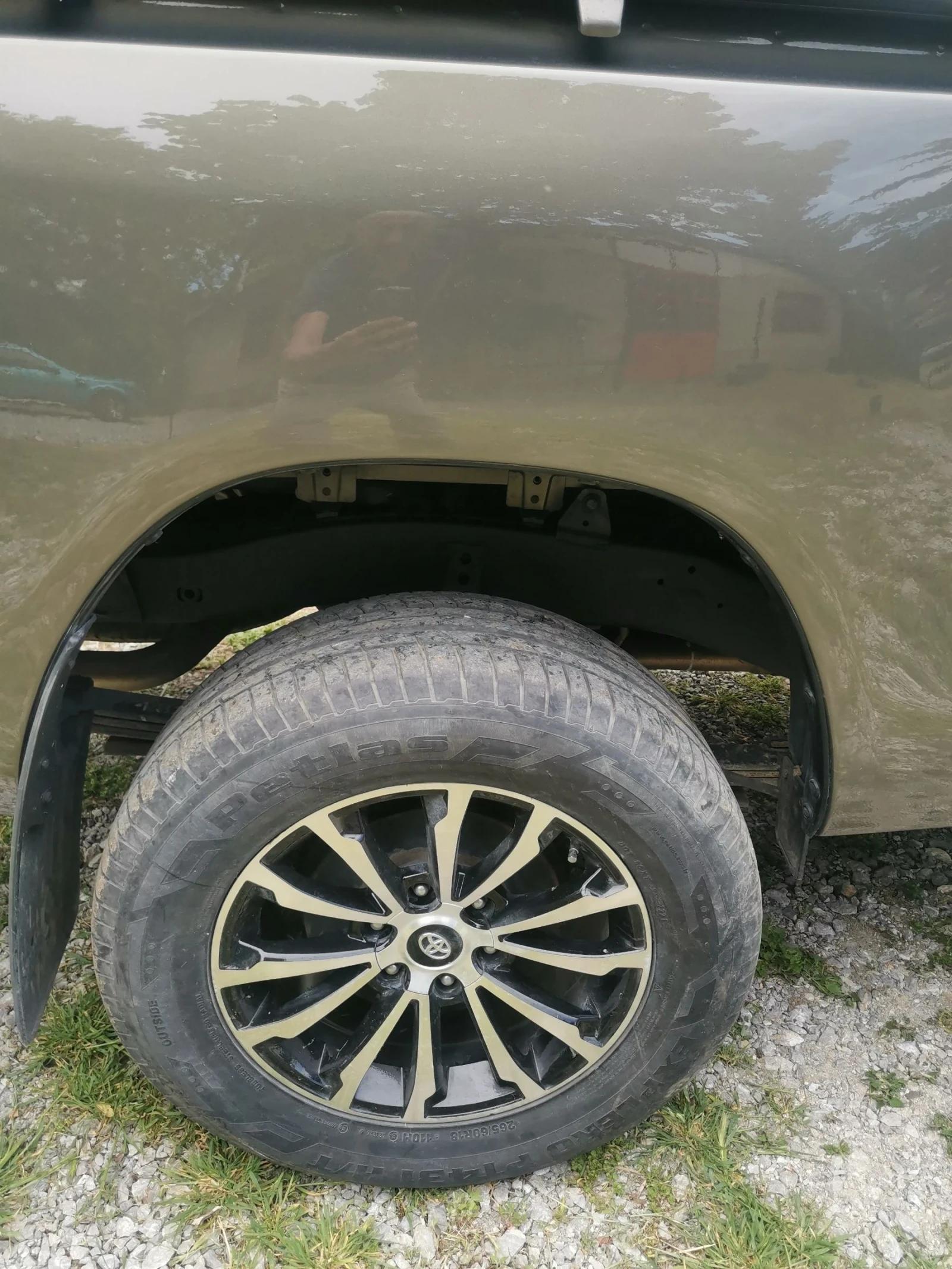 Toyota Hilux Swiss 4x4, снимка 7 - Автомобили и джипове - 54528870
