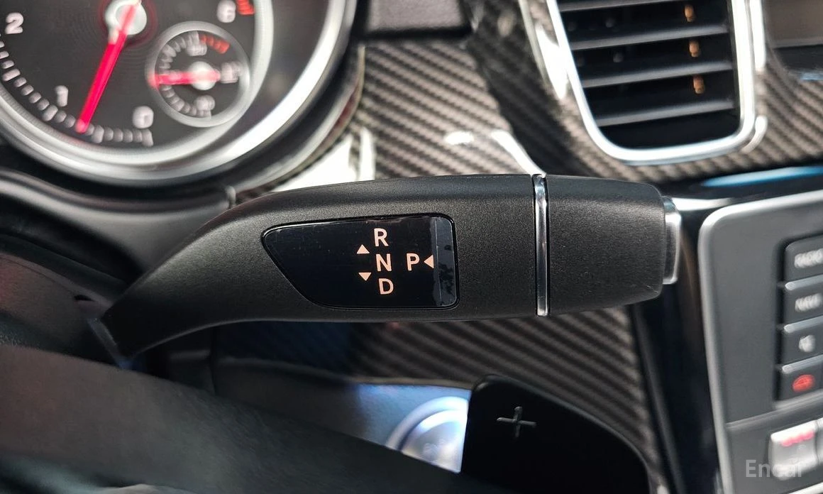 Mercedes-Benz GLE 350, снимка 9 - Автомобили и джипове - 55398687