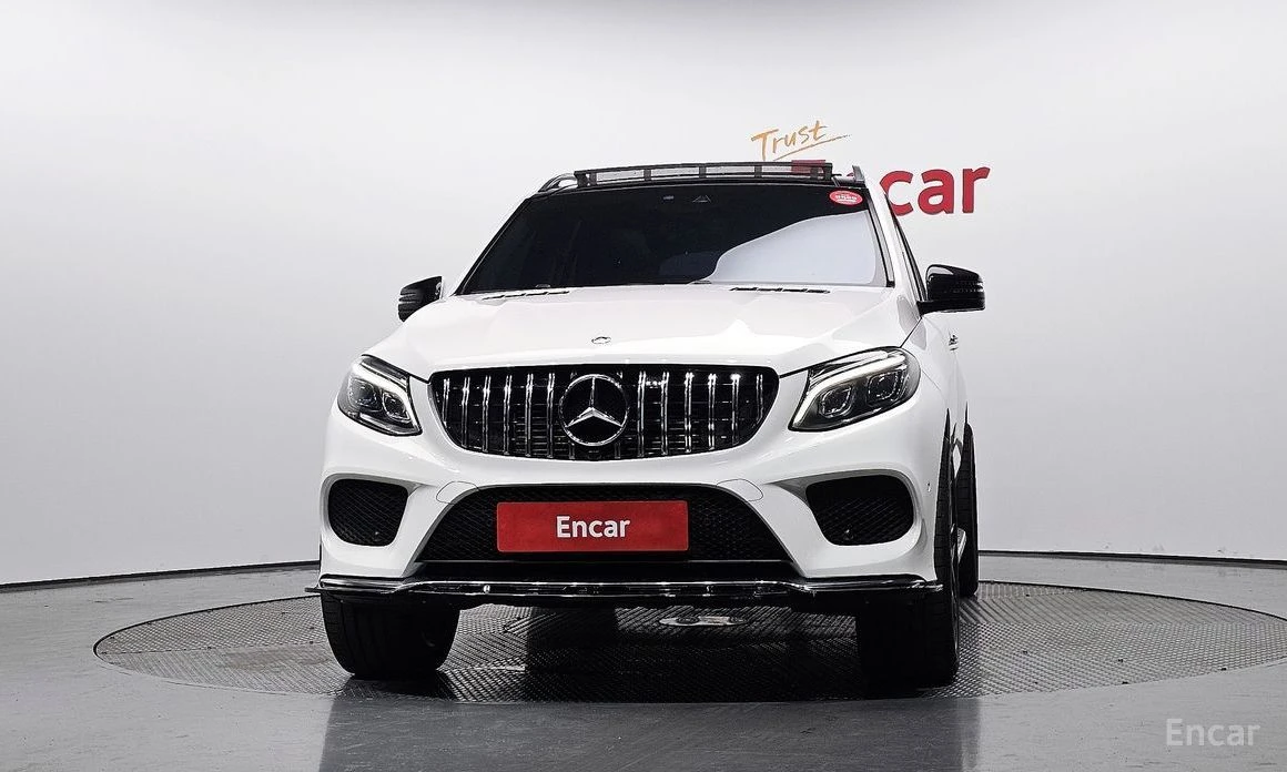 Mercedes-Benz GLE 350, снимка 3 - Автомобили и джипове - 55398687