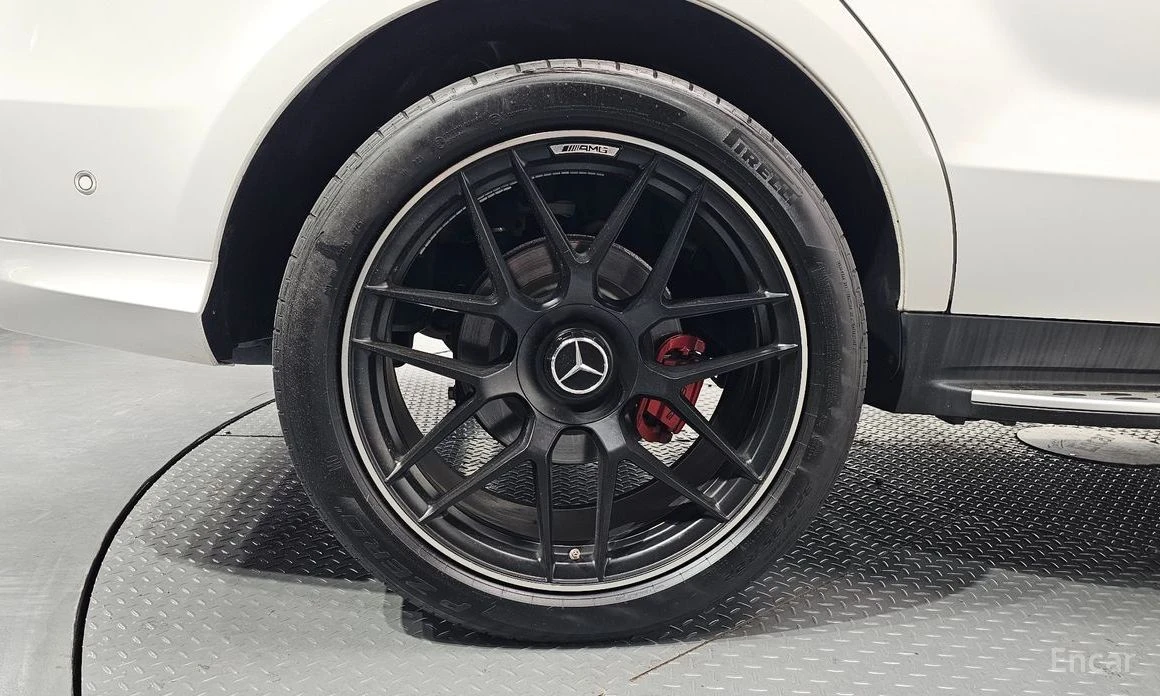 Mercedes-Benz GLE 350, снимка 5 - Автомобили и джипове - 55398687