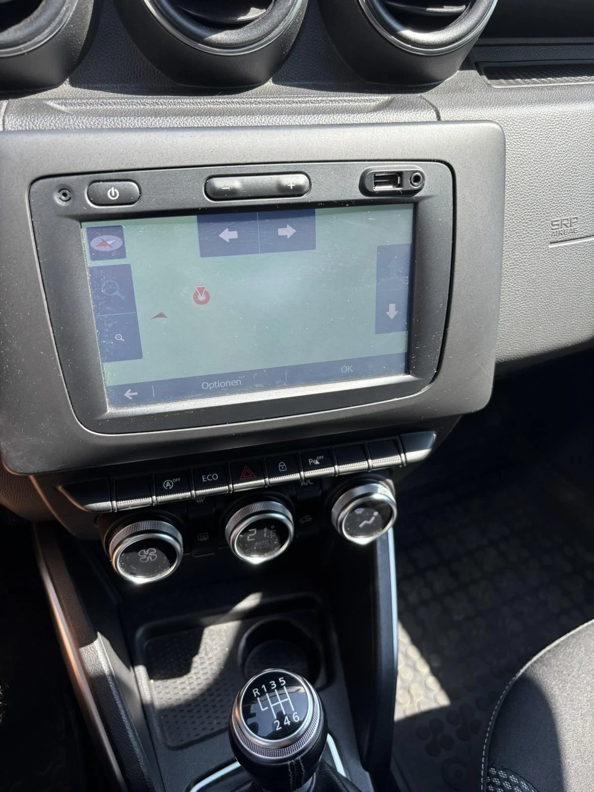 Dacia Duster, снимка 6 - Автомобили и джипове - 55606307