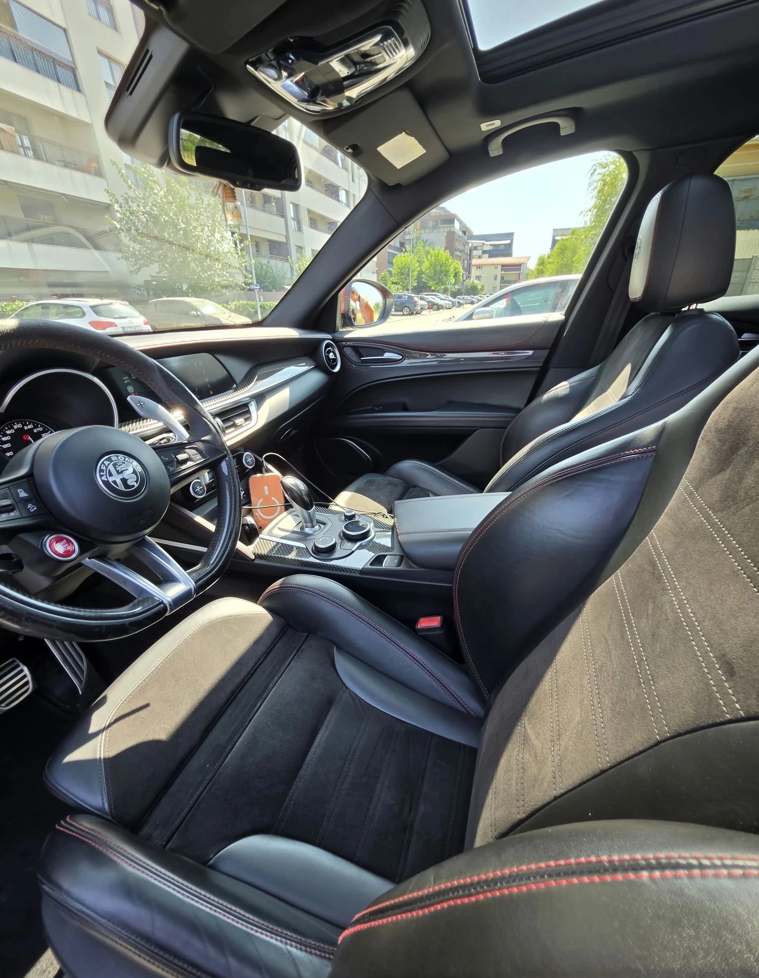 Alfa Romeo Stelvio 2.9 V6 Turbo AWD Quadrifoglio, снимка 5 - Автомобили и джипове - 55652794