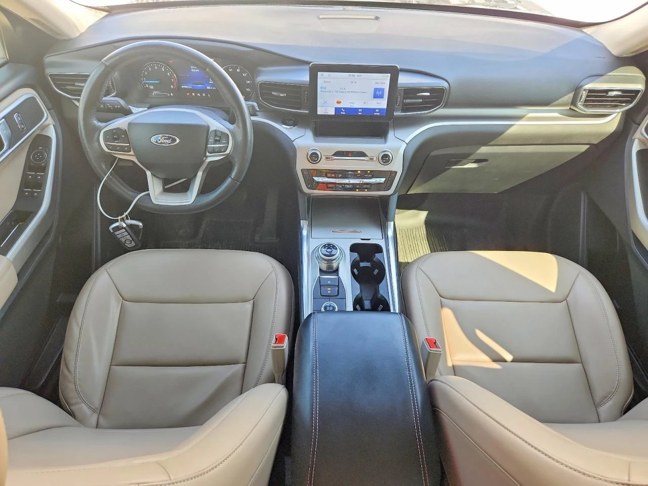 Ford Explorer 2.3l Xlt, снимка 8 - Автомобили и джипове - 56225709