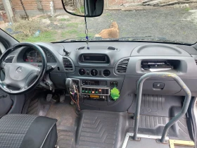 Mercedes-Benz 313, снимка 3