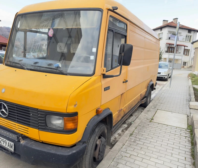 Mercedes-Benz 711 711, снимка 2 - Бусове и автобуси - 52876044