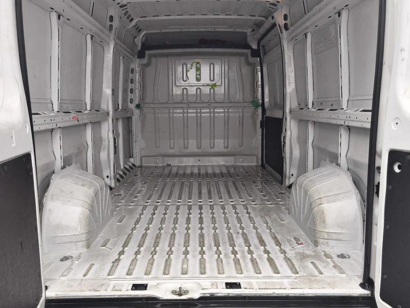 Citroen Jumper FT 35 L3H2 2.2 BlueHDI 140 BVM6 S&S E6.4//2211103, снимка 13 - Бусове и автобуси - 53497156