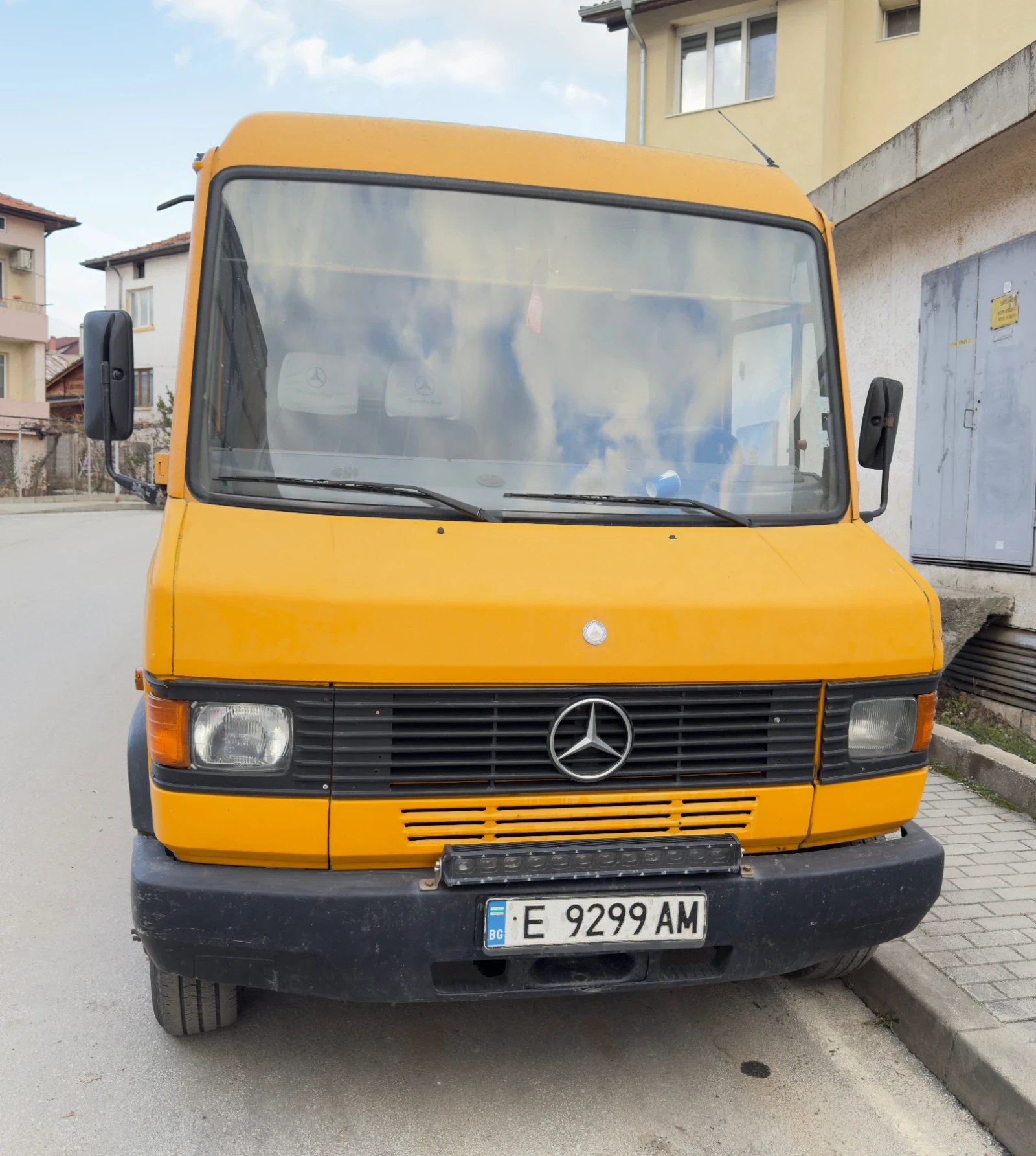 Mercedes-Benz 711 711, снимка 1