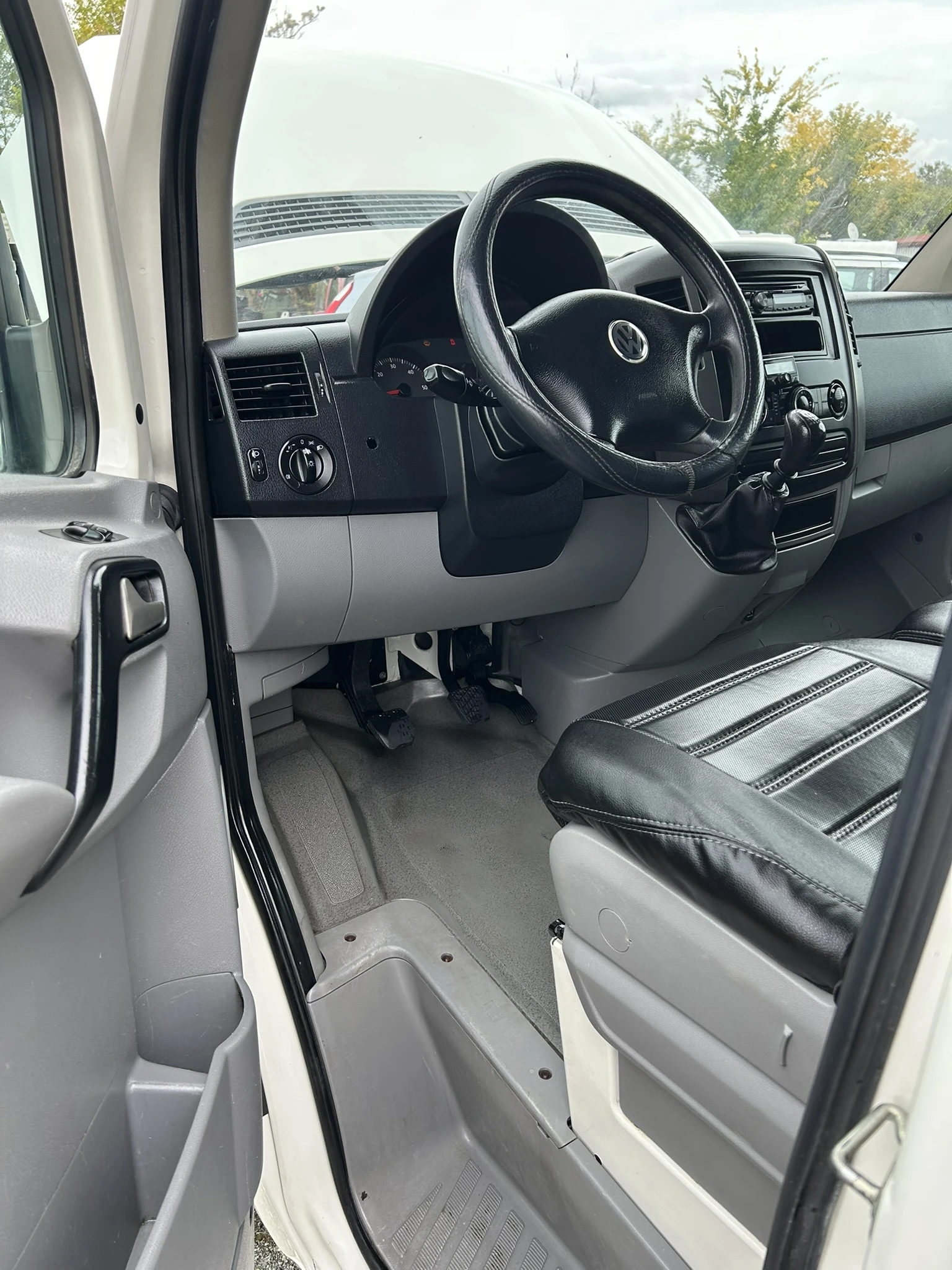 VW Crafter 2.5TDI Klima - изображение 10