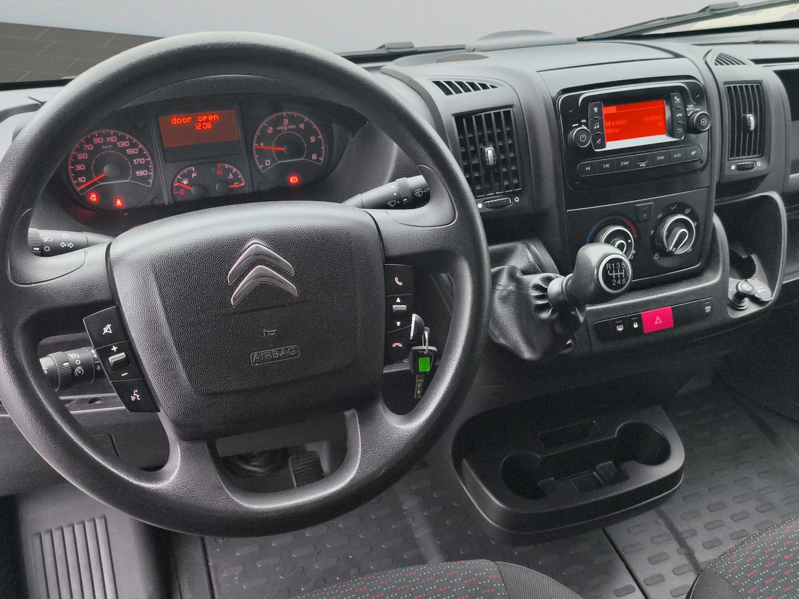 Citroen Jumper FT 35 L3H2 2.2 BlueHDI 140 BVM6 S&S E6.4//2211103 - изображение 9