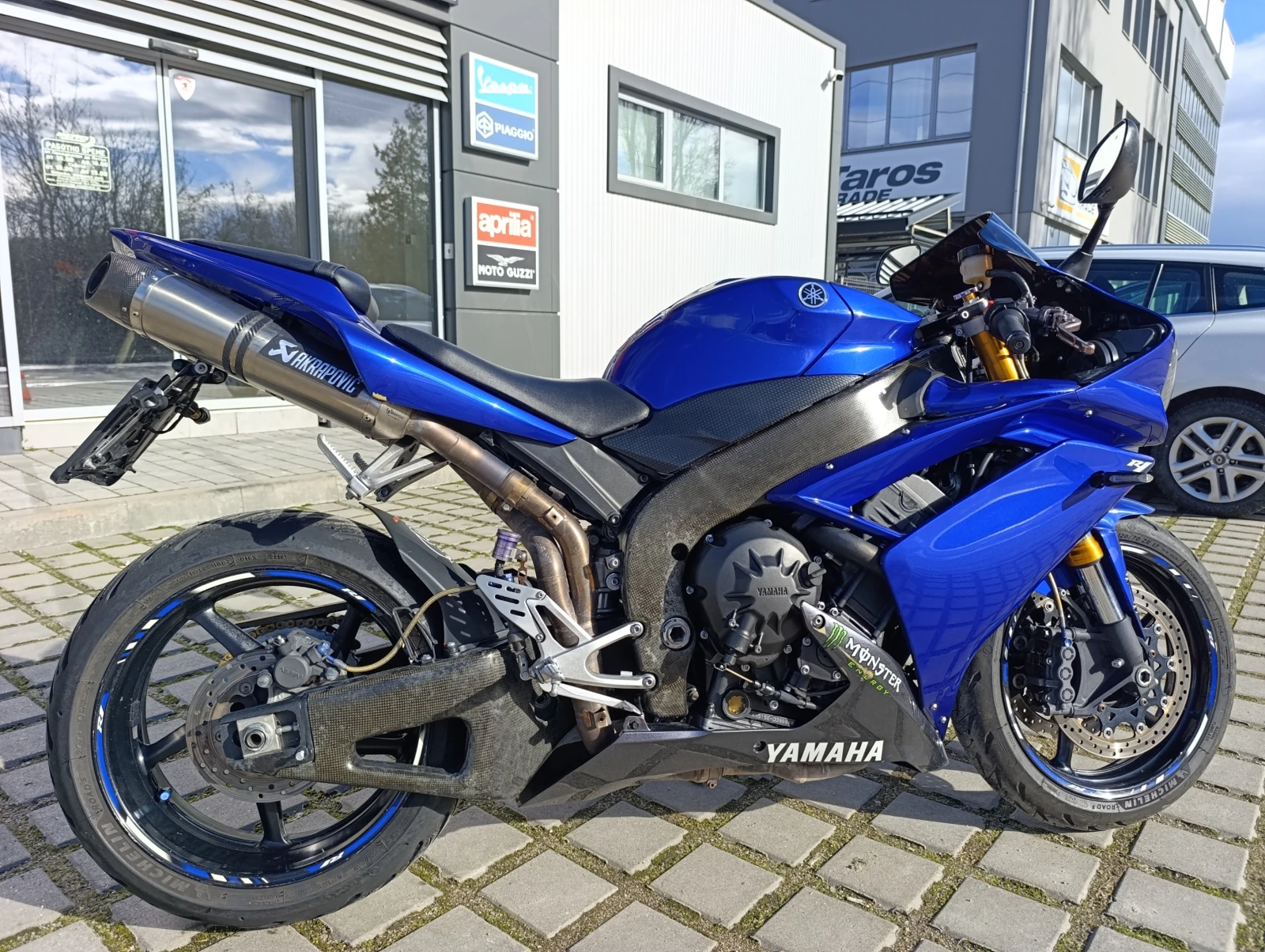 Yamaha YZF-R1  - изображение 3