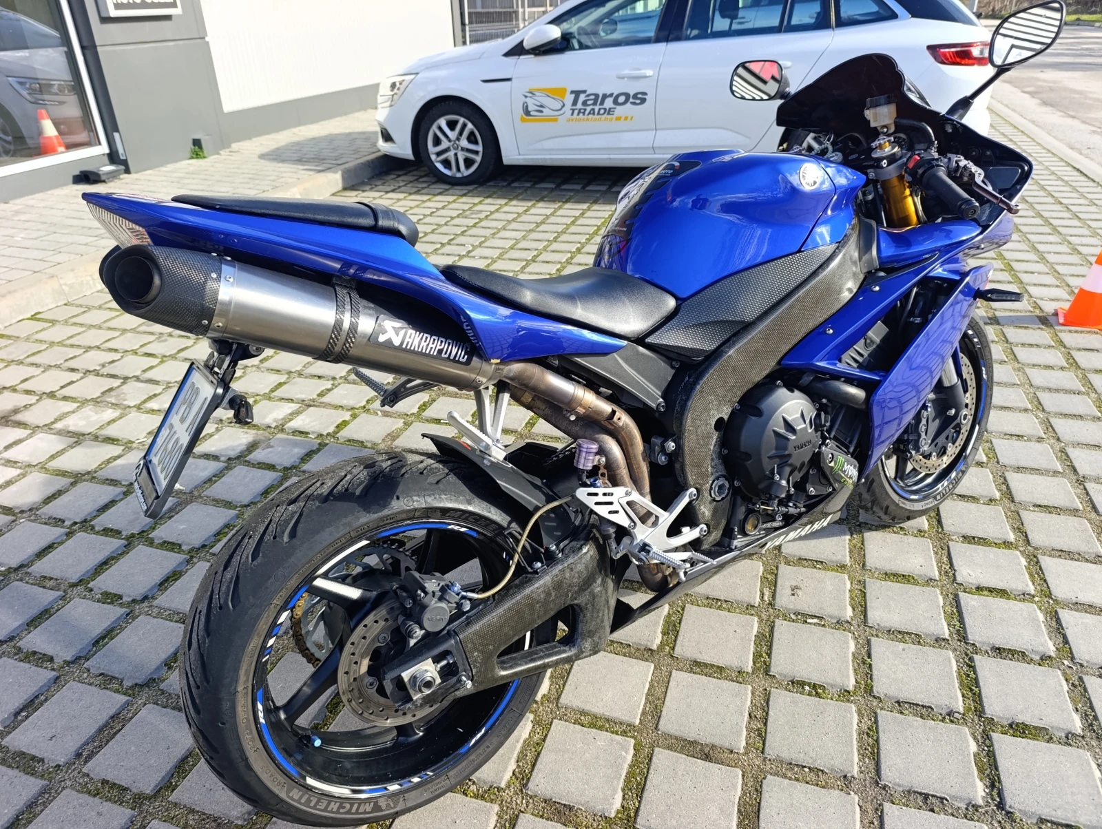 Yamaha YZF-R1  - изображение 4