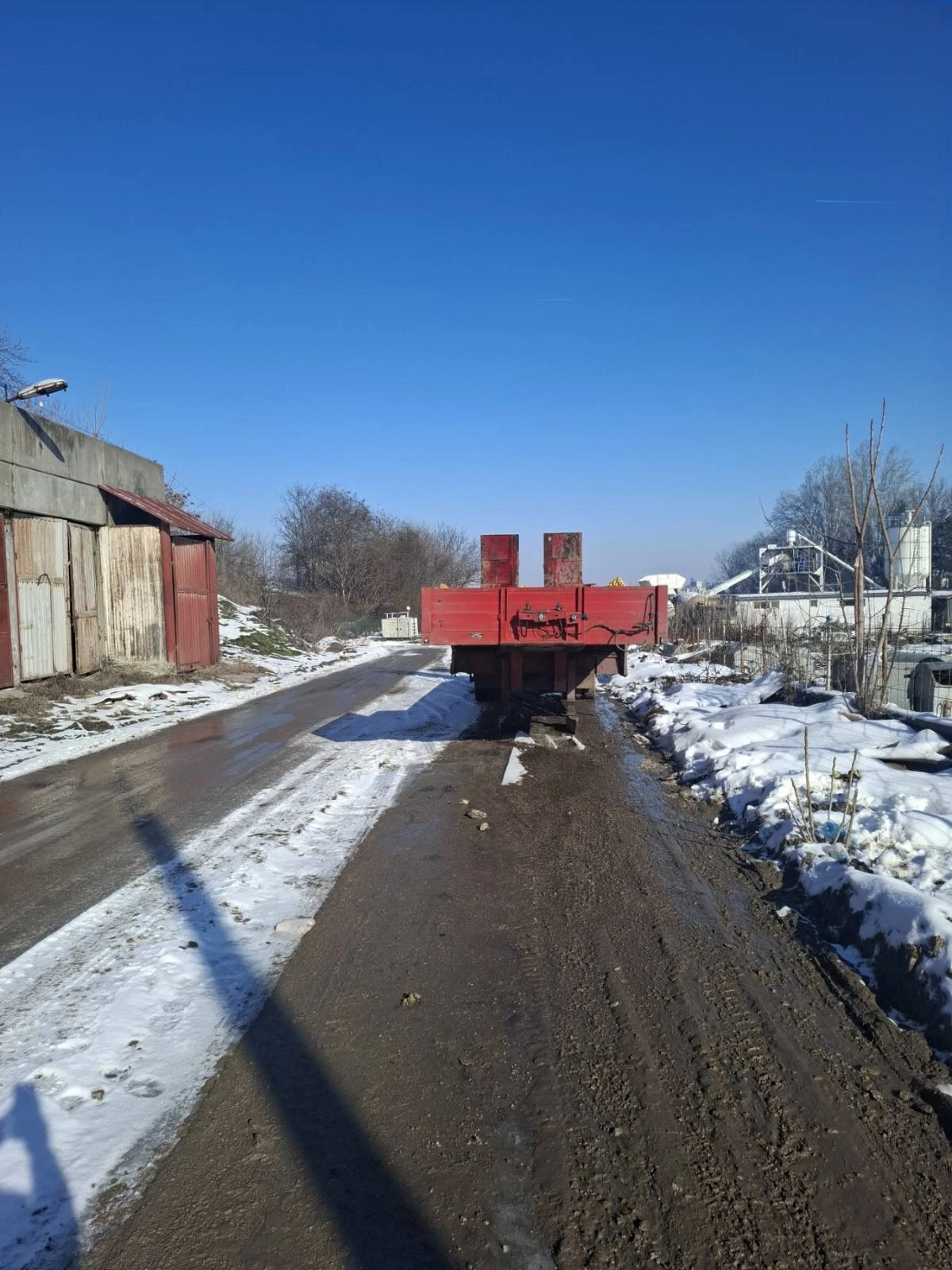 ����������� MAX Trailer ������ | Mobile.bg � ����������� 4