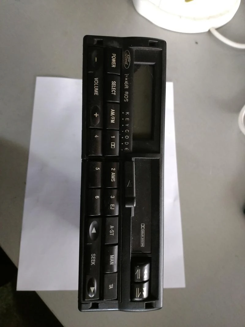 Интериор и аксесоари за Ford Focus