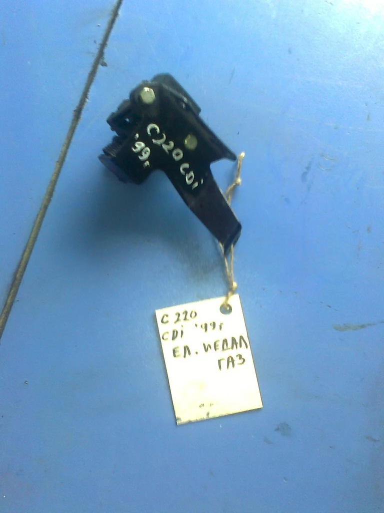 Ел. педал газ за Мерцедес Ц220 ЦДИ 99г.