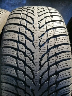 Гуми Зимни 225/45R18, снимка 4