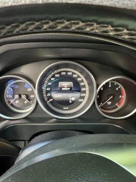 Mercedes-Benz E 220 2.2CDI, снимка 6