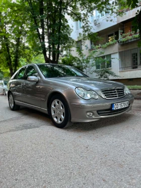 Mercedes-Benz C 230 2.3i 204 кс 2006 автомат 7G tronic, снимка 1