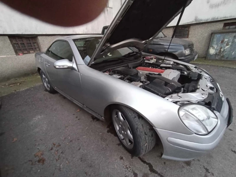 Mercedes-Benz SLK, снимка 2 - Автомобили и джипове - 47383238