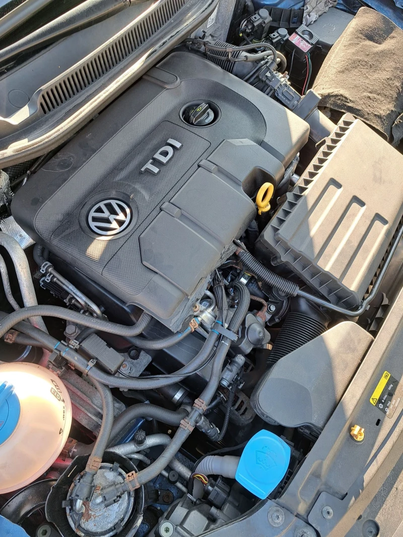 VW Polo 1.4TDI, снимка 13 - Автомобили и джипове - 47695702