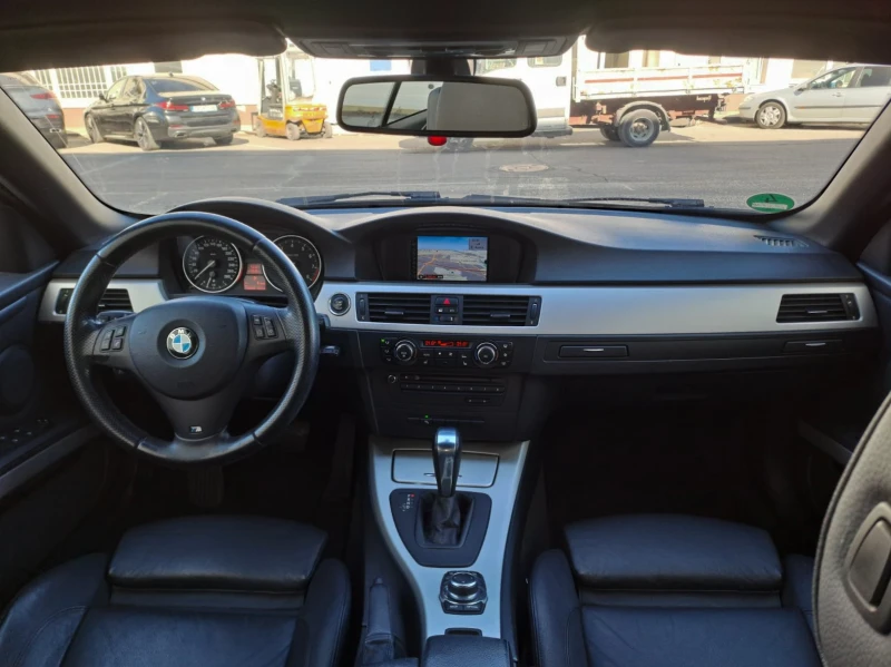 BMW 325 Facelift * Full* * Europe* * Обслужена* , снимка 14 - Автомобили и джипове - 47881453