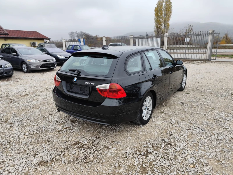 BMW 320 2.0 дизел 136 кс Италия, снимка 5 - Автомобили и джипове - 47990795