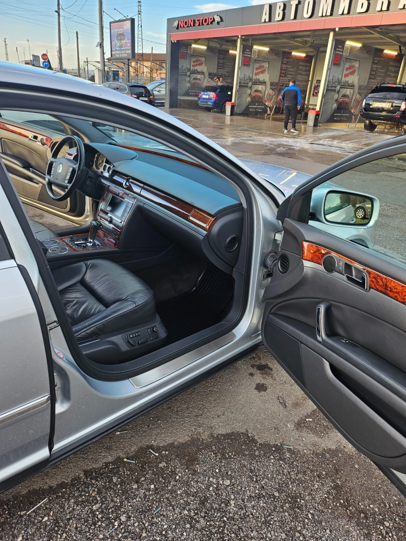 VW Phaeton 3.2 Газ/Бензин, снимка 14 - Автомобили и джипове - 48519397