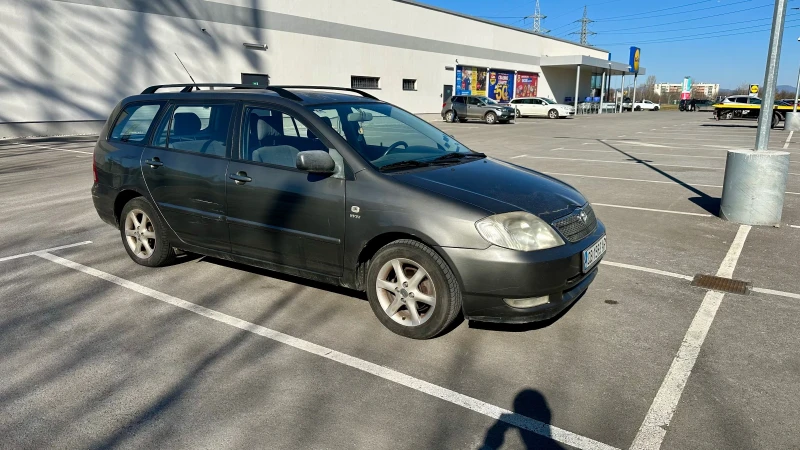 Toyota Corolla 1.6 VVT-i Газова уредба, снимка 2 - Автомобили и джипове - 49389247