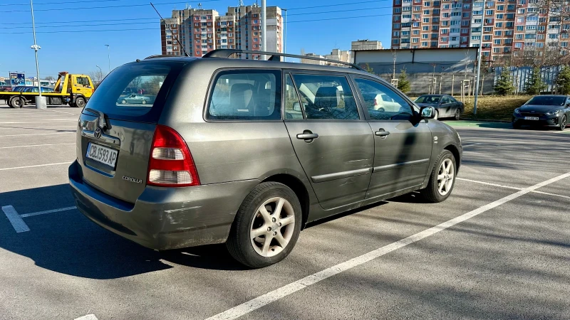 Toyota Corolla 1.6 VVT-i Газова уредба, снимка 4 - Автомобили и джипове - 49389247