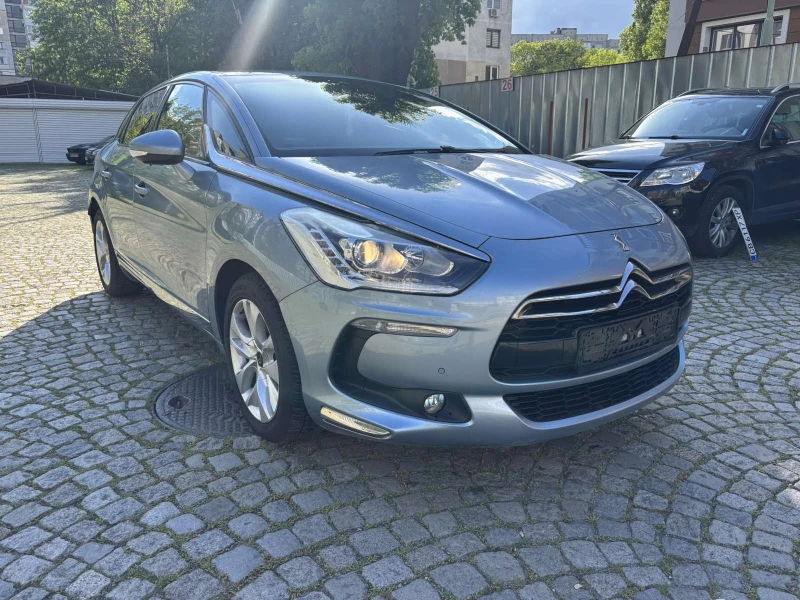 Citroen DS5 Automat 1.6hdi, снимка 3 - Автомобили и джипове - 50060223