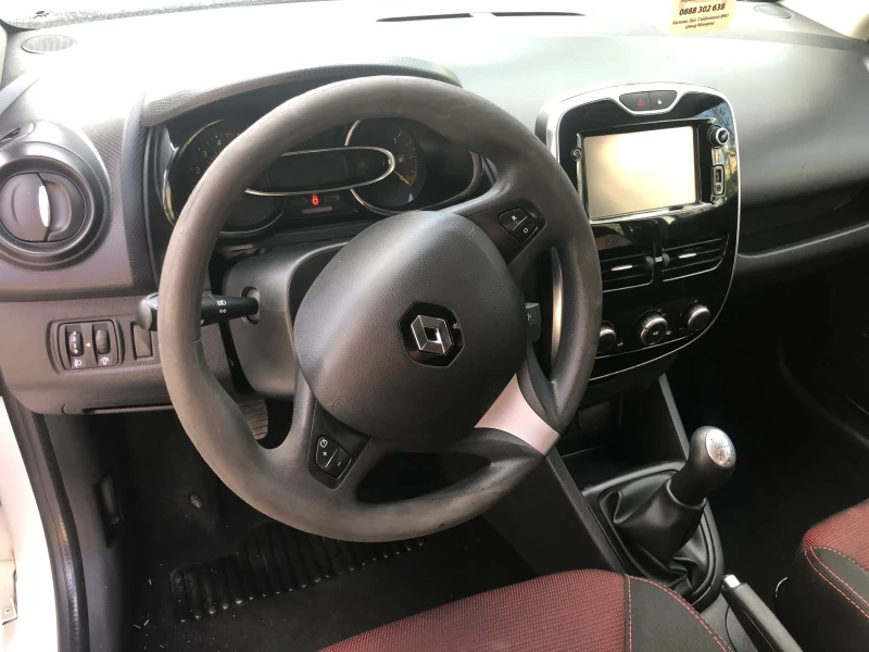 Renault Clio, снимка 8 - Автомобили и джипове - 52510917