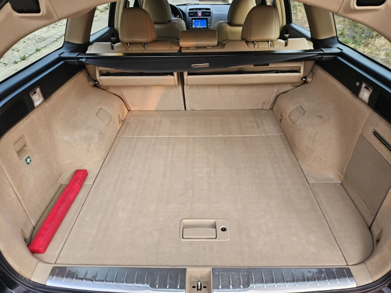 Honda Accord 2.4i-VTEC Distronic NAVI Tourer, снимка 13 - Автомобили и джипове - 52340549