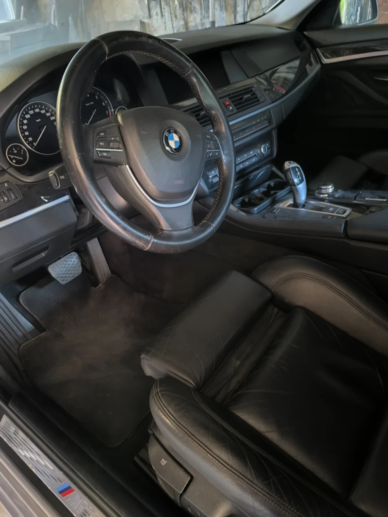 BMW 523 М пакет, снимка 4 - Автомобили и джипове - 52368428
