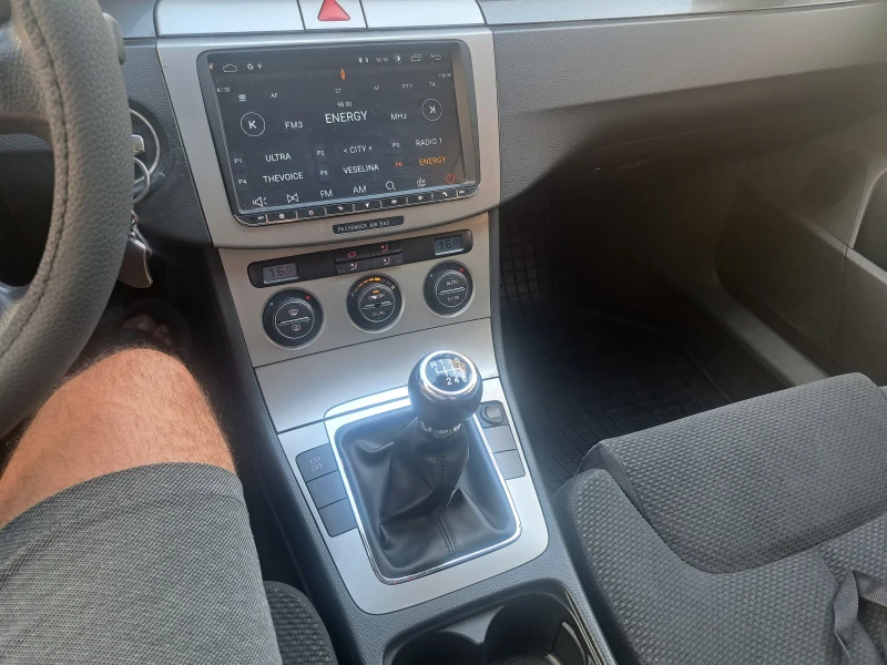 VW Passat B6, снимка 11 - Автомобили и джипове - 52530422